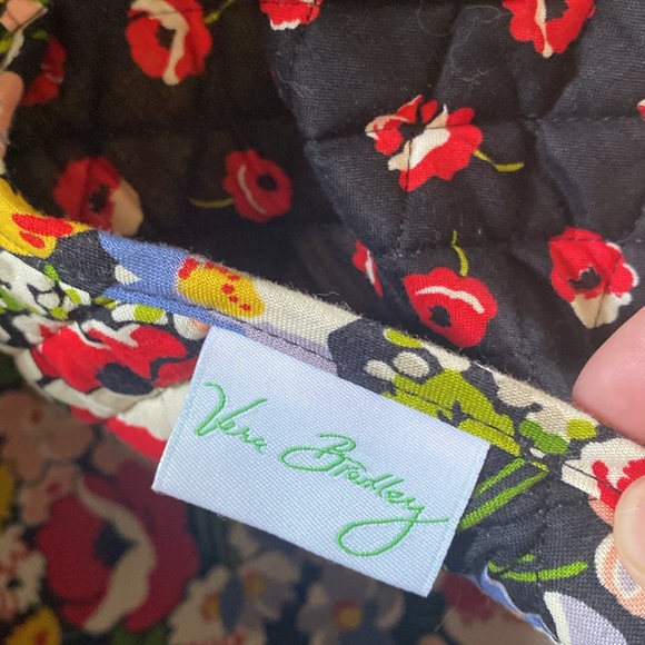 4 piece Vera Bradley Poppy Fields set - Picture 10 of 12